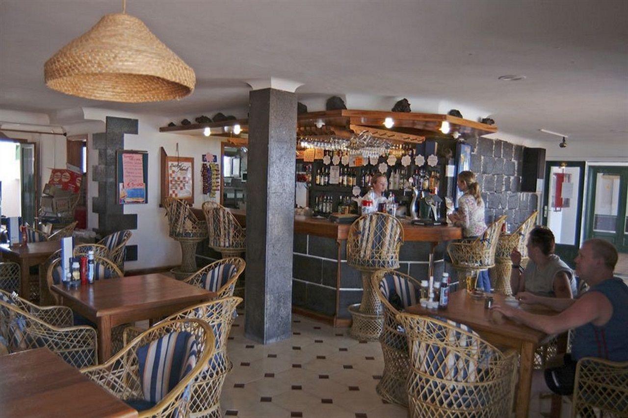 อปาร์ตาเมนโตส โลส ปูเอโบลส Aparthotel ปูแอร์โตเดลคาร์เมน ร้านอาหาร รูปภาพ